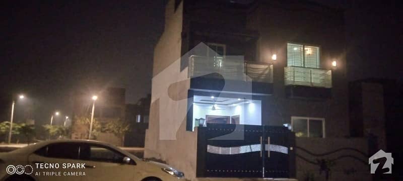 الجلیل گارڈن لاہور میں 4 کمروں کا 5 مرلہ مکان 85 لاکھ میں برائے فروخت۔