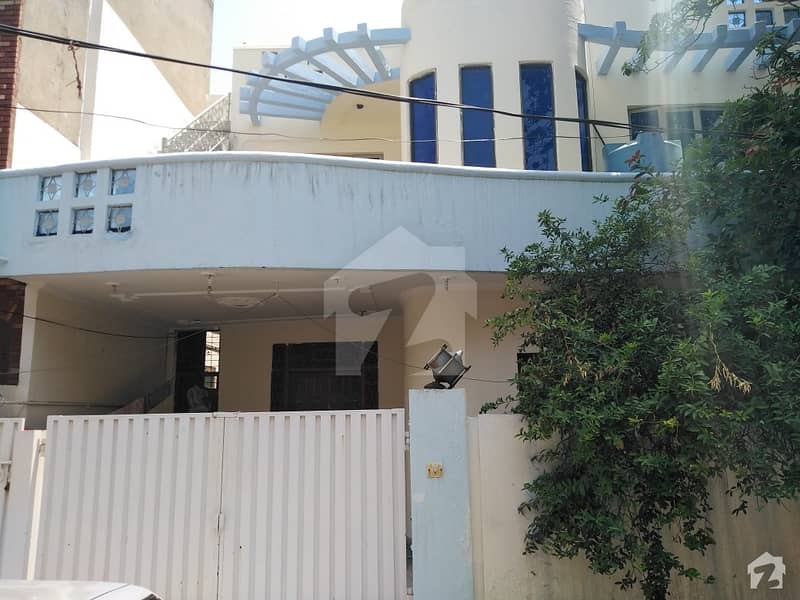 Upper Portion For Rent In Beautiful Canal View