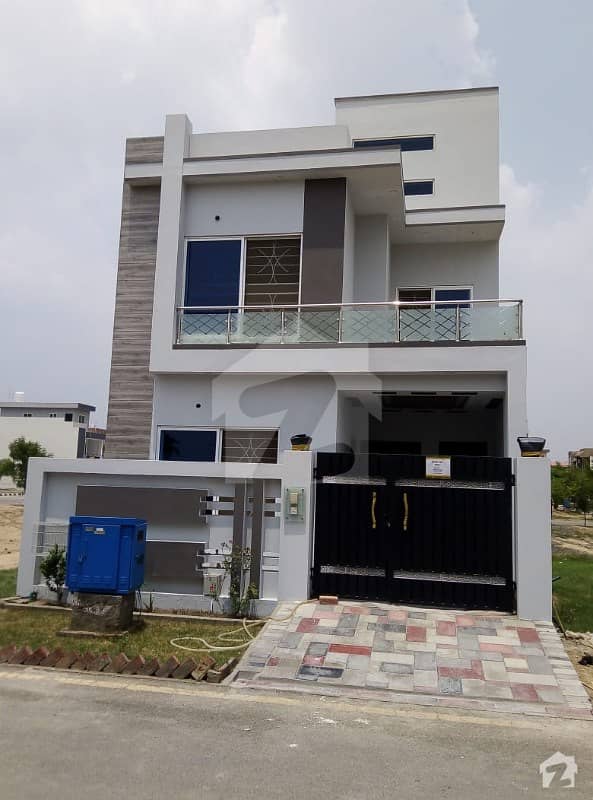 5 Marla Excellent Design Brand New House For Sale Sector M7b In Lake City