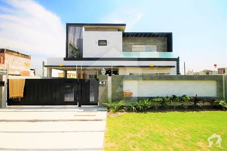 DHA 20 Marla Brand New Double Unit House Direct Approach Near Golf Club DHA 20 Marla Brand New Double Unit House Direct Approach Near Golf Club