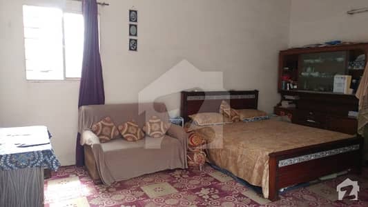کشمیر روڈ لاہور میں 4 کمروں کا 4 مرلہ مکان 90 لاکھ میں برائے فروخت۔