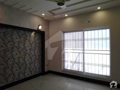 Upper Portion For Rent Situated In Paragon City - Executive Block Upper Portion For Rent Situated In Paragon City - Executive Block