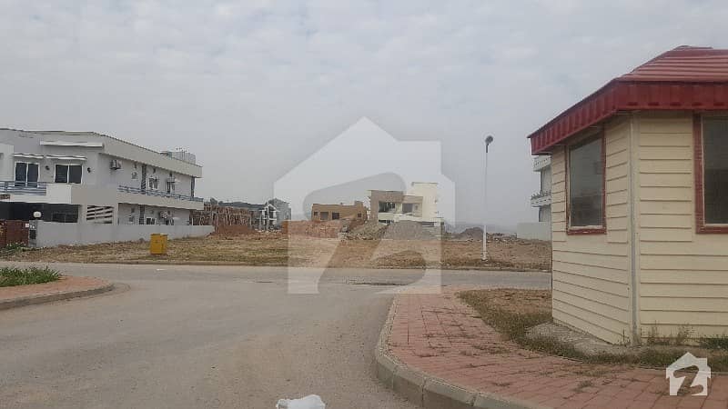 Corner Category Plot Top Height Location Overseas Sector 7 Near Masjid Park And Commercial Area