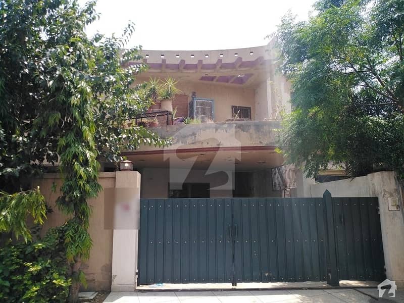 Good 4500  Square Feet House For Rent In Canal View