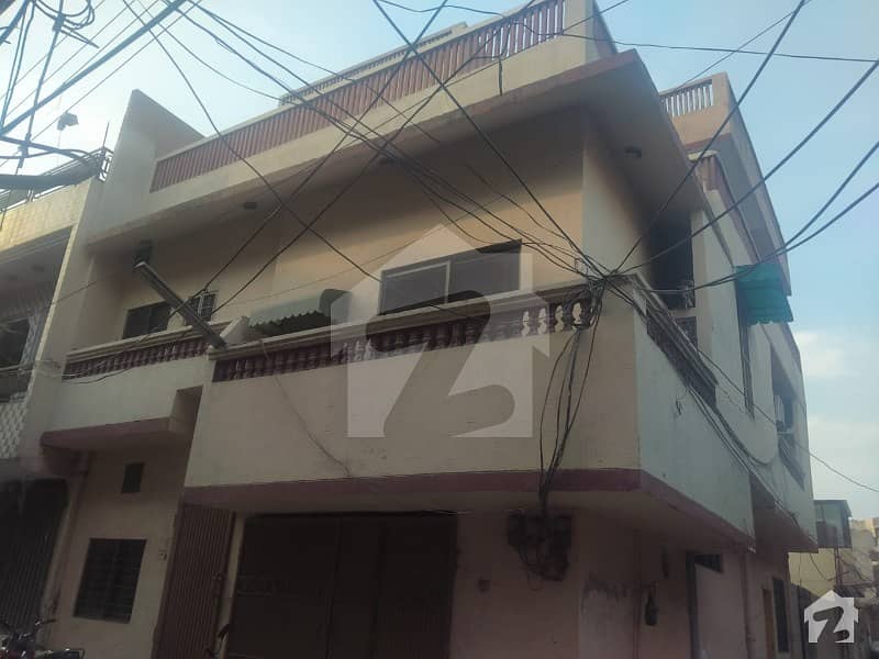 گلشنِ راوی لاہور میں 4 کمروں کا 5 مرلہ مکان 1.45 کروڑ میں برائے فروخت۔