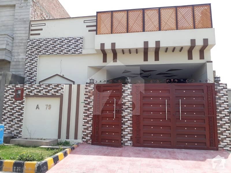 فرید آباد ڈیرہ غازی خان میں 3 کمروں کا 5 مرلہ مکان 90 لاکھ میں برائے فروخت۔