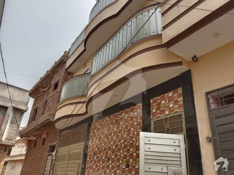 درمنگی ورسک روڈ پشاور میں 5 کمروں کا 3 مرلہ مکان 77 لاکھ میں برائے فروخت۔