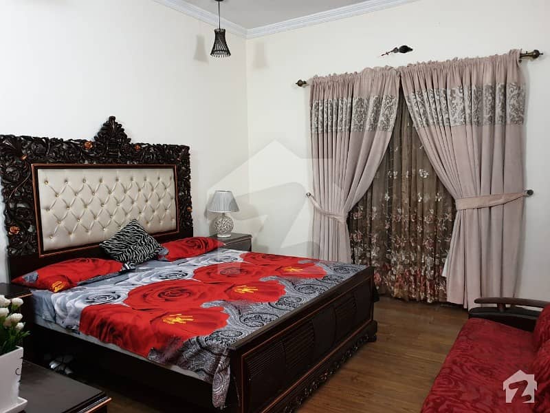 بحریہ ٹاؤن ۔ سفاری بلاک بحریہ ٹاؤن سیکٹر B بحریہ ٹاؤن لاہور میں 3 کمروں کا 9 مرلہ مکان 1.35 کروڑ میں برائے فروخت۔
