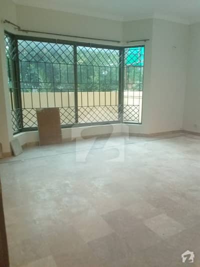 I-10 House For Sale Sized 1350 Square Feet I-10 House For Sale Sized 1350 Square Feet
