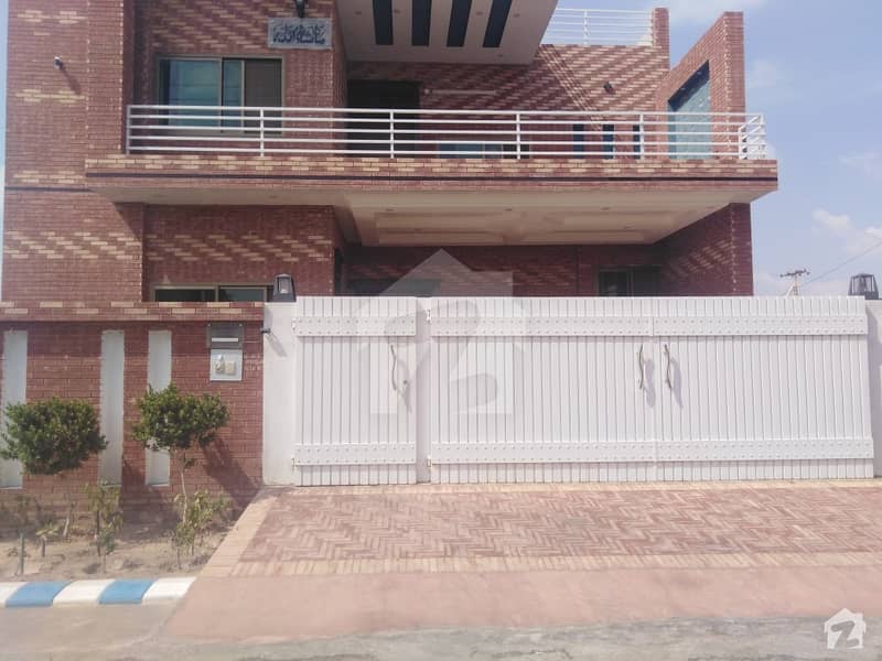 10 Marla Double Storey House For Sale Block E