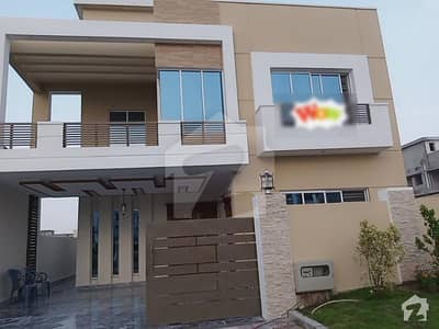 10 Marla Brand New House Is Available For Sale 10 Marla Brand New House Is Available For Sale
