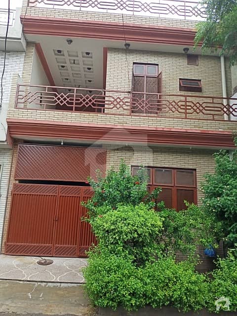 Triple Storey 5 Marla House Facing Park With 4 Spacious Bedrooms And 5 Baths For Urgent Sale In Johar Town