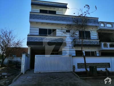 Brand New Outclass Construction Beautiful 10 Marla House For Sale Brand New Outclass Construction Beautiful 10 Marla House For Sale