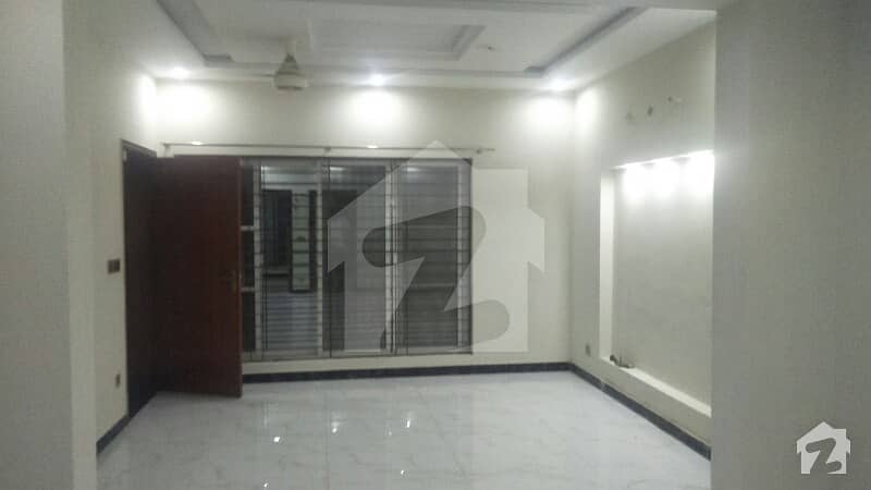 بحریہ ٹاؤن ۔ بلاک سی سی بحریہ ٹاؤن سیکٹرڈی بحریہ ٹاؤن لاہور میں 3 کمروں کا 5 مرلہ مکان 47 ہزار میں کرایہ پر دستیاب ہے۔