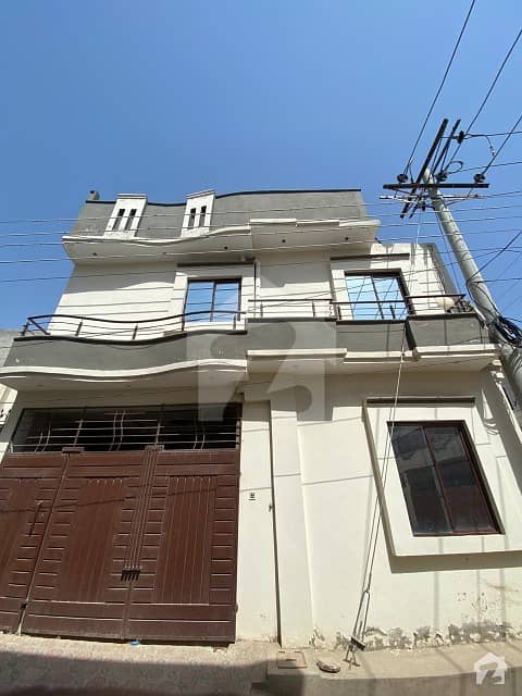 675  Square Feet House Up For Sale In Zakariya Town