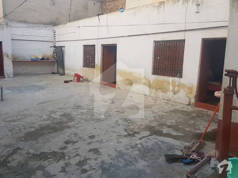 سمبڑیال سیالکوٹ میں 3 کمروں کا 10 مرلہ مکان 48 لاکھ میں برائے فروخت۔ سمبڑیال سیالکوٹ میں 3 کمروں کا 10 مرلہ مکان 48 لاکھ میں برائے فروخت۔