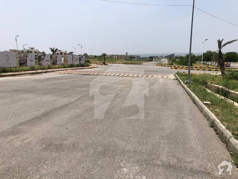 5 Marla Commercial Plot Available On Installment For Sale