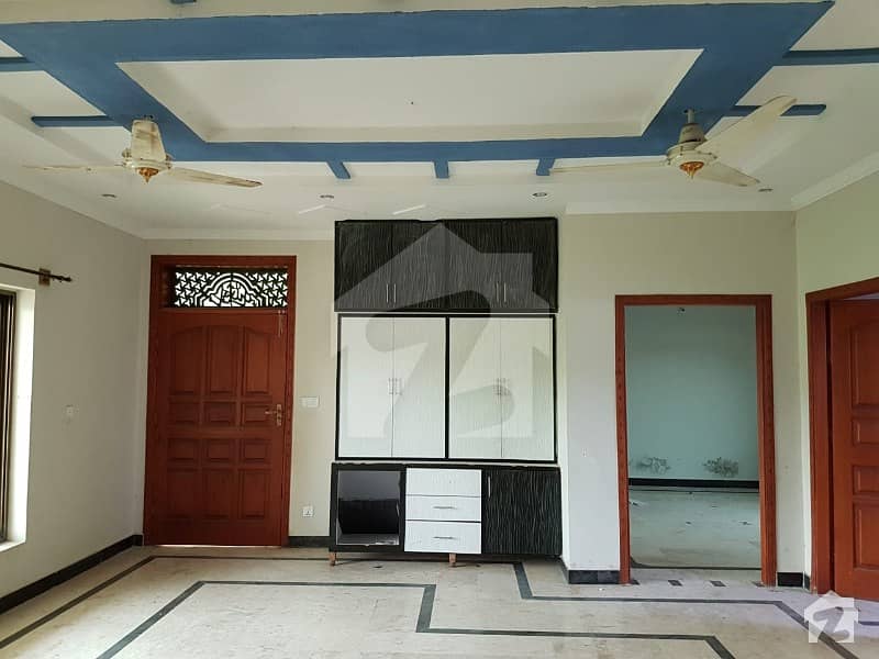 Bani Gala 10 Marla Upper Portion House For Rent
