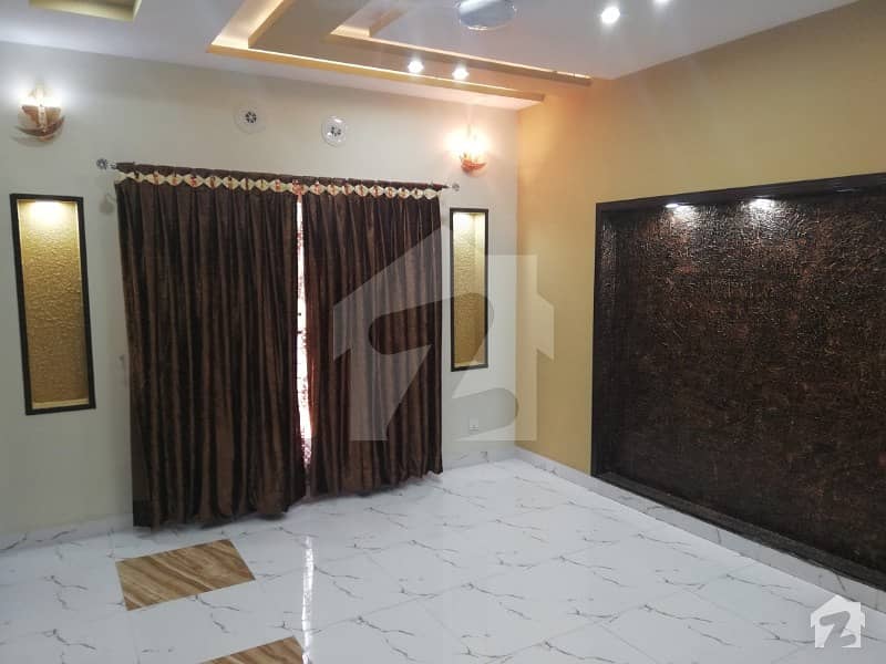 این ایف سی 1 - بلاک سی (این ای) این ایف سی 1 لاہور میں 5 کمروں کا 10 مرلہ مکان 2.6 کروڑ میں برائے فروخت۔