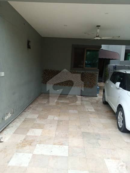 1 Kanal Corner Two Side Open Double Storey House Available For Sale