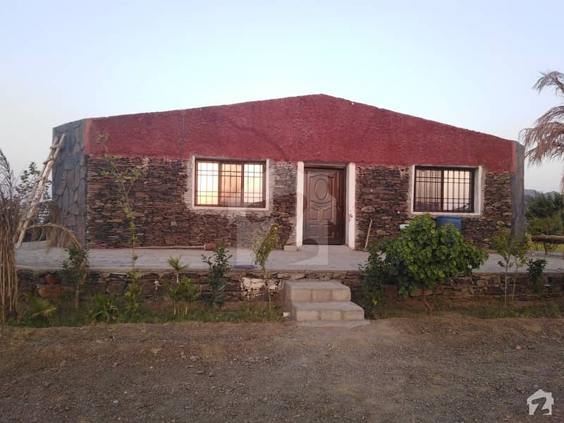 Good Location Farm House Available For Sale