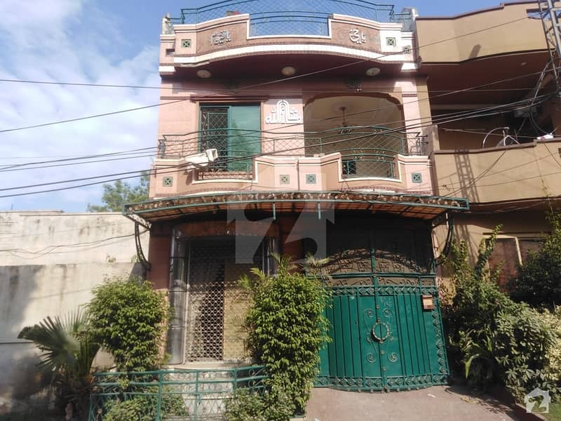 ملتان روڈ لاہور میں 6 کمروں کا 5 مرلہ مکان 55 ہزار میں کرایہ پر دستیاب ہے۔