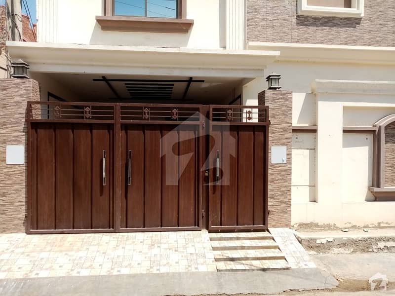 1800  Square Feet Corner House Available For Sale In Fazeelat Town
