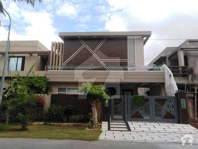 10 Marla Facing Park Furnished House For Sale In P Block Of DHA Phase 8 Lahore