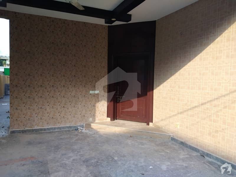 House Of 2250  Square Feet In Punjab Coop Housing - Block E For Rent