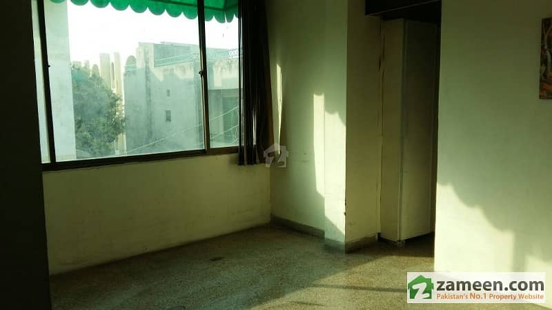 Apartment 2nd Floor For Rent