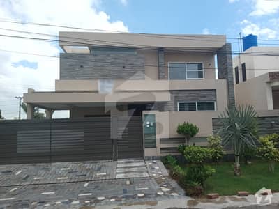20 Marla Brand New Beautiful House For Sale In State Life Society All Facility Available 20 Marla Brand New Beautiful House For Sale In State Life Society All Facility Available