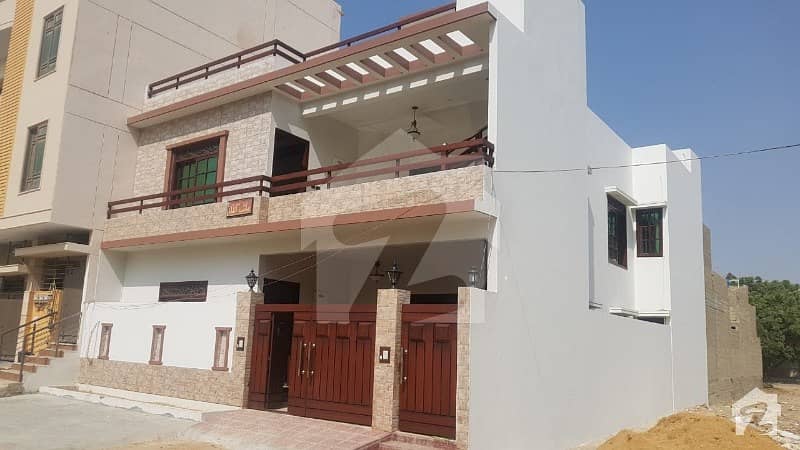گلشنِ معمار - سیکٹر ٹی گلشنِ معمار گداپ ٹاؤن کراچی میں 6 کمروں کا 10 مرلہ مکان 2.3 کروڑ میں برائے فروخت۔