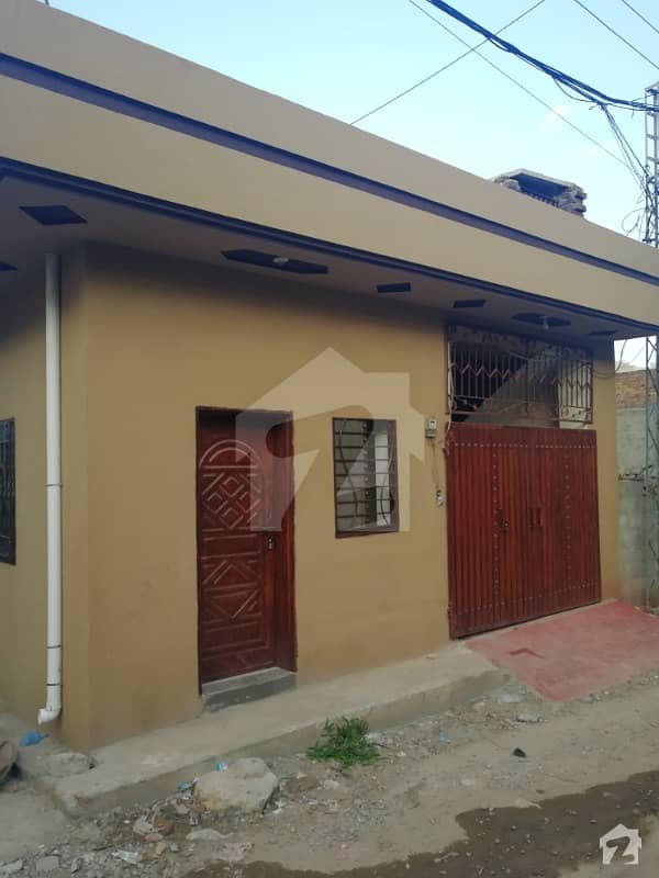 900  Square Feet House In Range Road For Sale