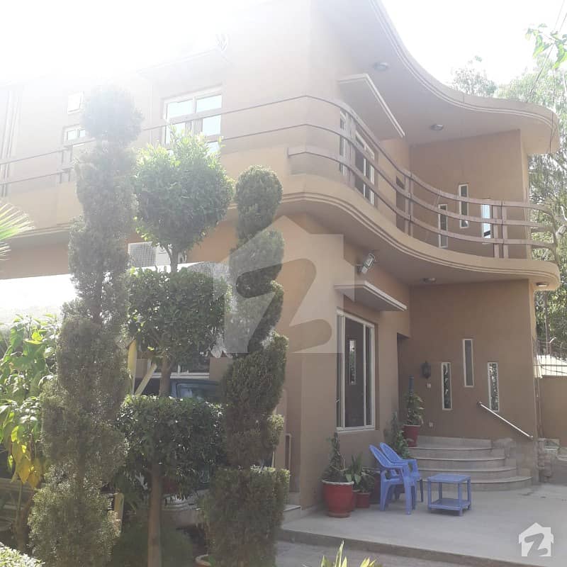 15 Marla House For Sale In New Lalazar