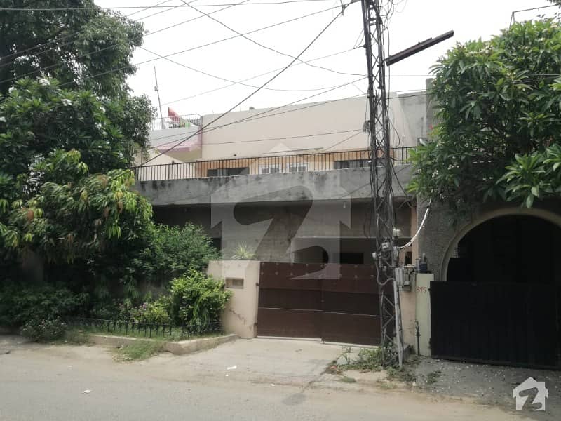 10 Marla Hottest Property In Town At Birdwood Road Lahore