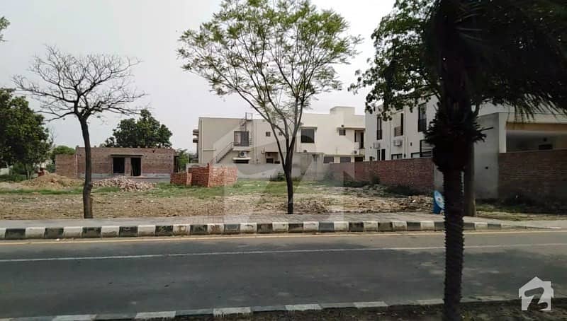 1 Kanal Plot For Sale In Sukh Chayn Gardens Lahore