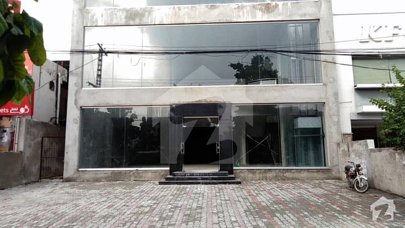 1 Kanal Well Constructed Commercial Building For Sale On Main Boulevard Of Allama Iqbal Town Lahore