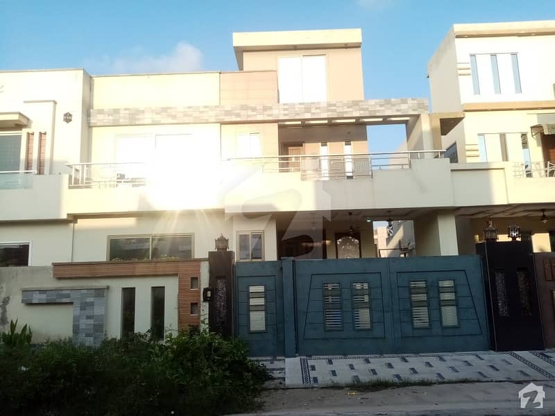 2250  Square Feet House Situated In Citi Housing Society For Sale