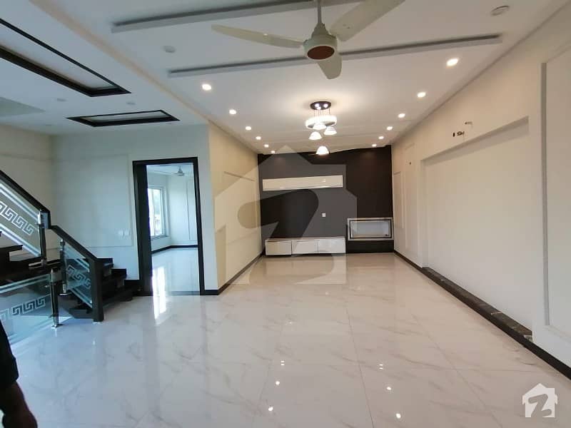 Brand New 08 Marla New House With Full Basement For Sale In Dha 9 Town