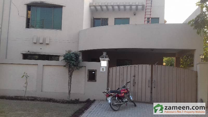 10 Marla Younis Design Very Good Condition House For Sale