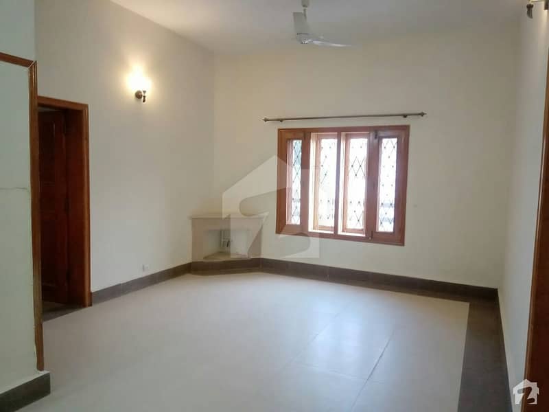 2450  Square Feet House In G-9 Best Option