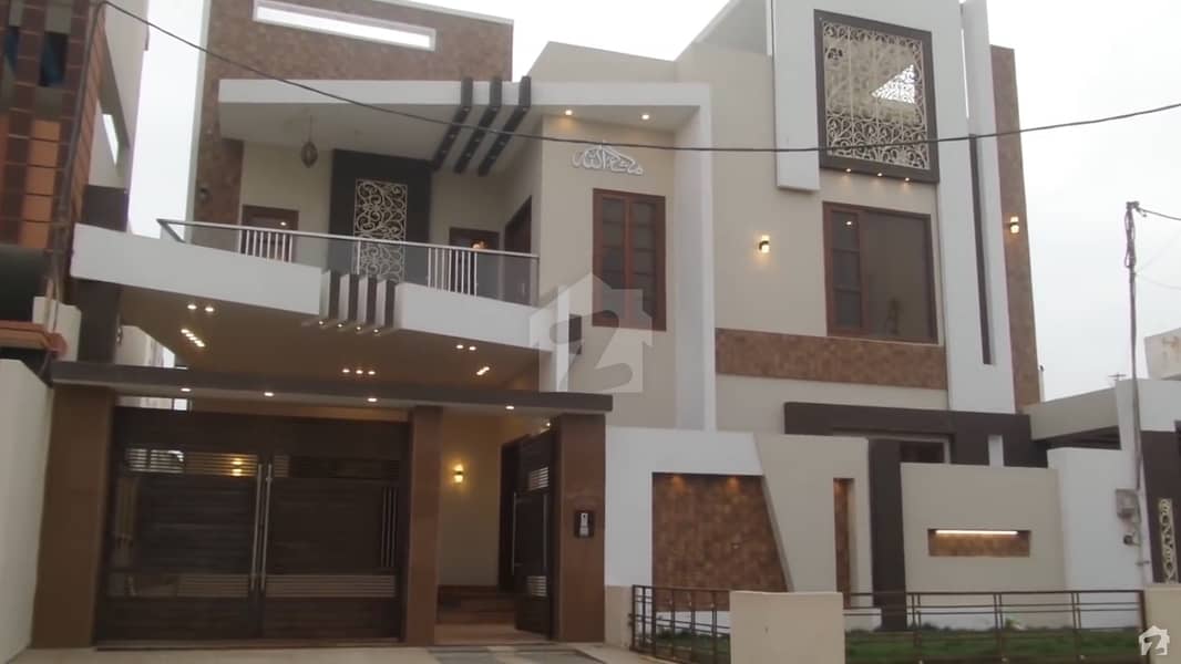 نارتھ ناظم آباد ۔ بلاک ایل نارتھ ناظم آباد کراچی میں 8 کمروں کا 18 مرلہ مکان 6.95 کروڑ میں برائے فروخت۔