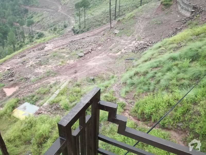 8 Marla Plot For Sale In Murree Expressway On Cash And Installments