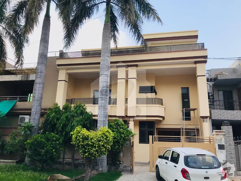 Original Pictures Attached Double Storey 10 Marla Bungalow For Sale Punjab Coop Housing Society Phase 1 A3 Block