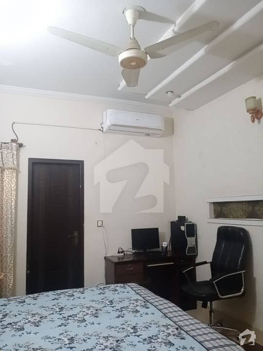 Mustafa Town Prime Location Double Storey House For Sale  House 60 Ft Road