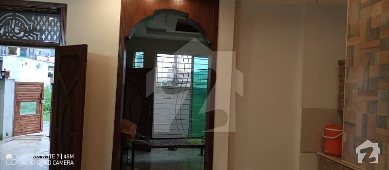 سوان گارڈن ۔ بلاک ایچ سوان گارڈن اسلام آباد میں 4 کمروں کا 5 مرلہ مکان 1.35 کروڑ میں برائے فروخت۔
