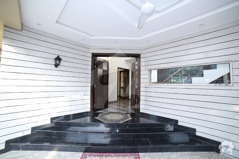 1 Kanal Slightly Used House For Rent In Very Hot Location  Near  To Market And Park