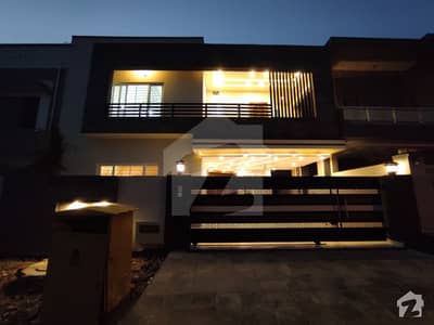 Outstanding 10 Marla House For Sale Outstanding 10 Marla House For Sale