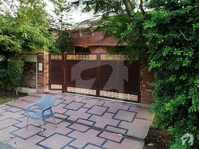 Dha Phase 2 1 Kanal Old House For Sale Good Location Dha Phase 2 1 Kanal Old House For Sale Good Location