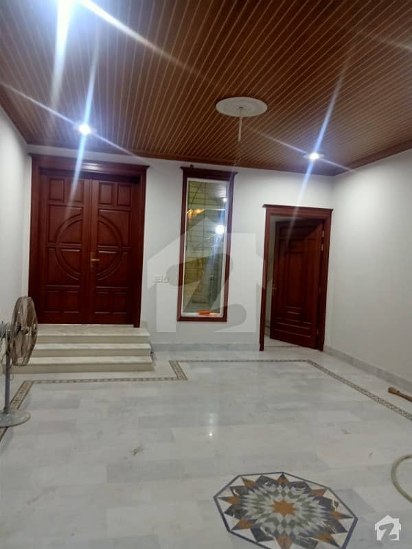 1.5 Kanal Semi Commercial House For Rent Link Susan Road